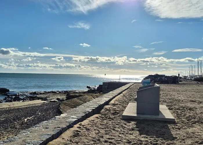 Le Matago A36, Superbe T2 Avec Vue Sur Le Port, Parking, Piscine, Clim Appartamento *