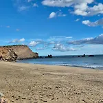 Le Matago A36, Superbe T2 Avec Vue Sur Le Port, Parking, Piscine, Clim