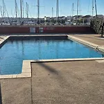 Le Matago A36, Superbe T2 Avec Vue Sur Le Port, Parking, Piscine, Clim * אגדה