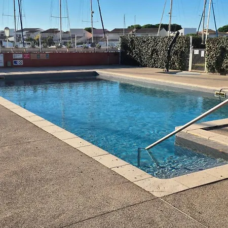 Le Matago A36, Superbe T2 Avec Vue Sur Le Port, Parking, Piscine, Clim