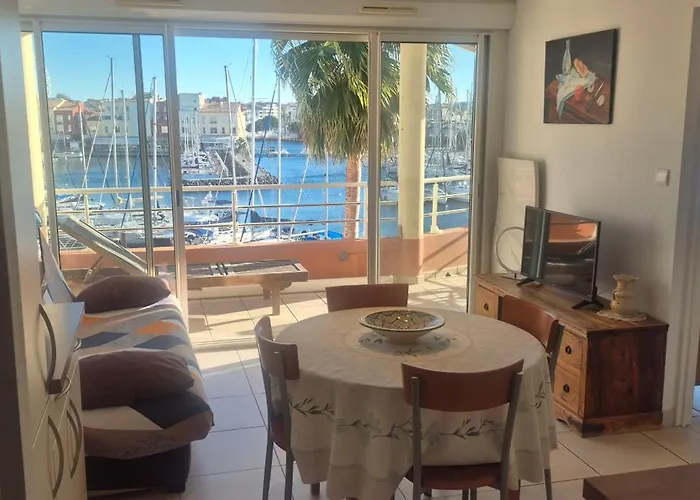 Lägenhet Le Matago A36, Superbe T2 Avec Vue Sur Le Port, Parking, Piscine, Clim *