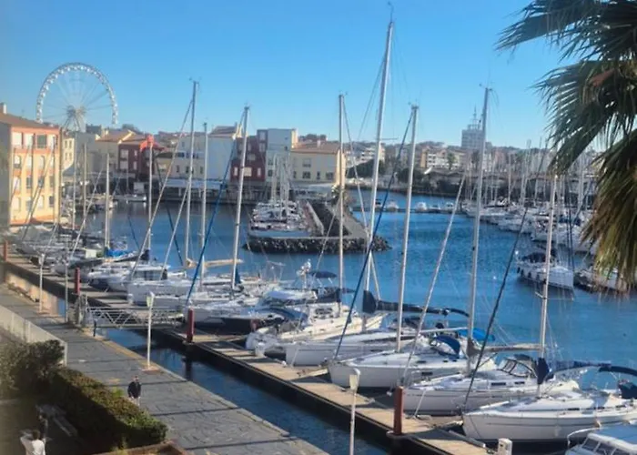 Appartement Le Matago A36, Superbe T2 Avec Vue Sur Le Port, Parking, Piscine, Clim